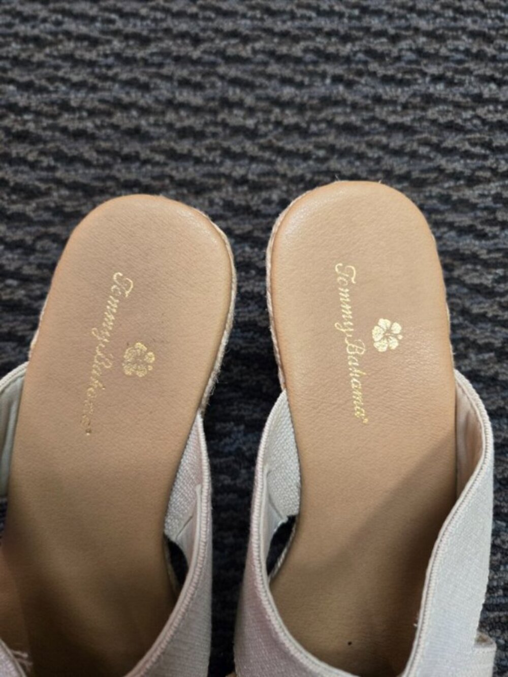 Tommy Bahama Suzette Tan Espadrille Wedge Sandals 7.5 Elastic Straps Beachy - Picture 2 of 8